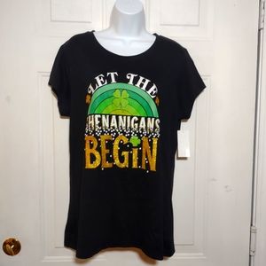 St Patricks Multicolor "Let The Shenanigans Begin" T-Shirt. Size XXL 19